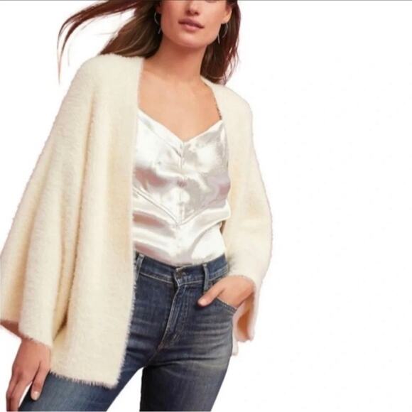 Anthro Sleeping on Snow Cream Fuzzy Open Front Sweater - One Size - Picture 1 of 6